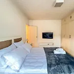 Seu Lar No Leblon Com 3 Quartos E Muito Conforto
